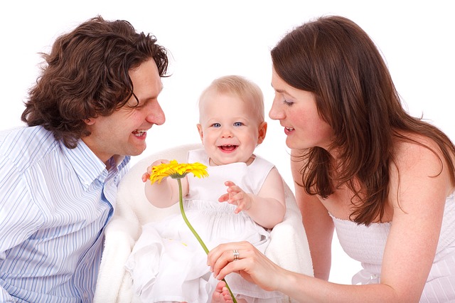 Les 6 questions les plus fréquentes que posent les couples après l’arrivée de leur premier enfant !